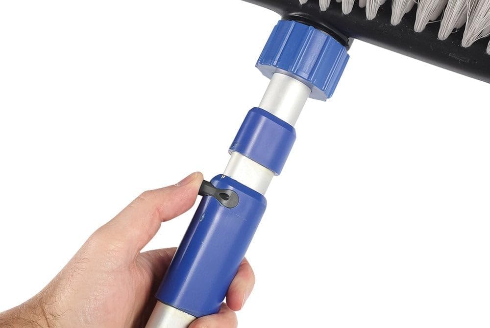 Camco | Flow-Through Wash Brush with Push Button Handle | 41960 - Image 3